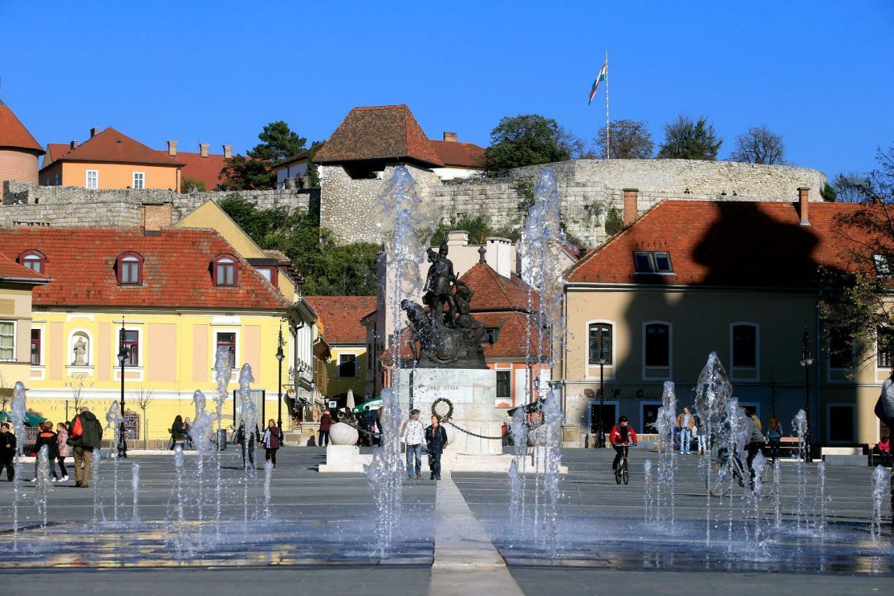 Sophie Apartman Eger Zewnętrze zdjęcie